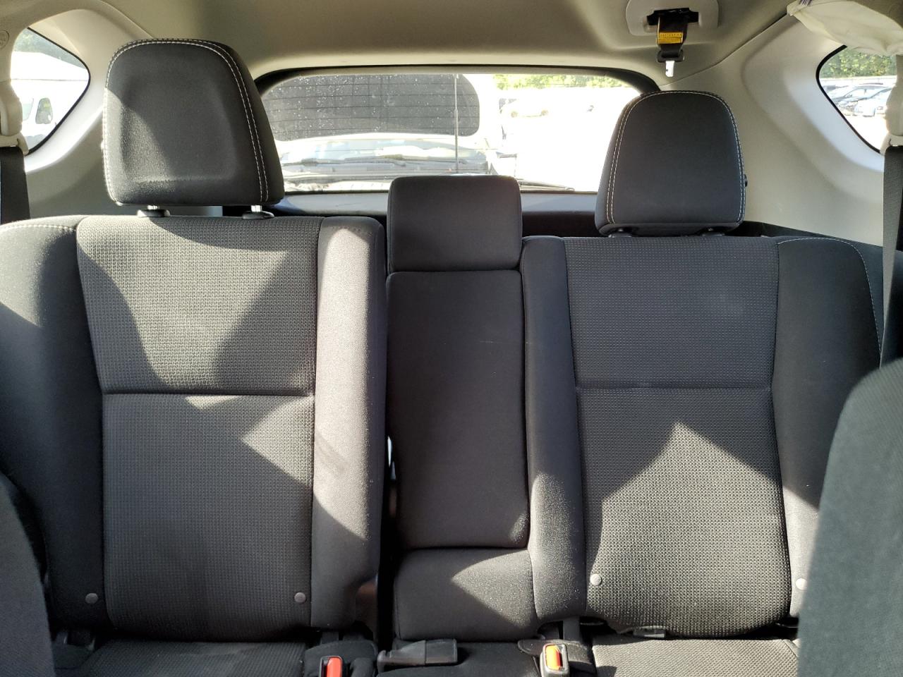 Toyota RAV4 Adventure Image 12