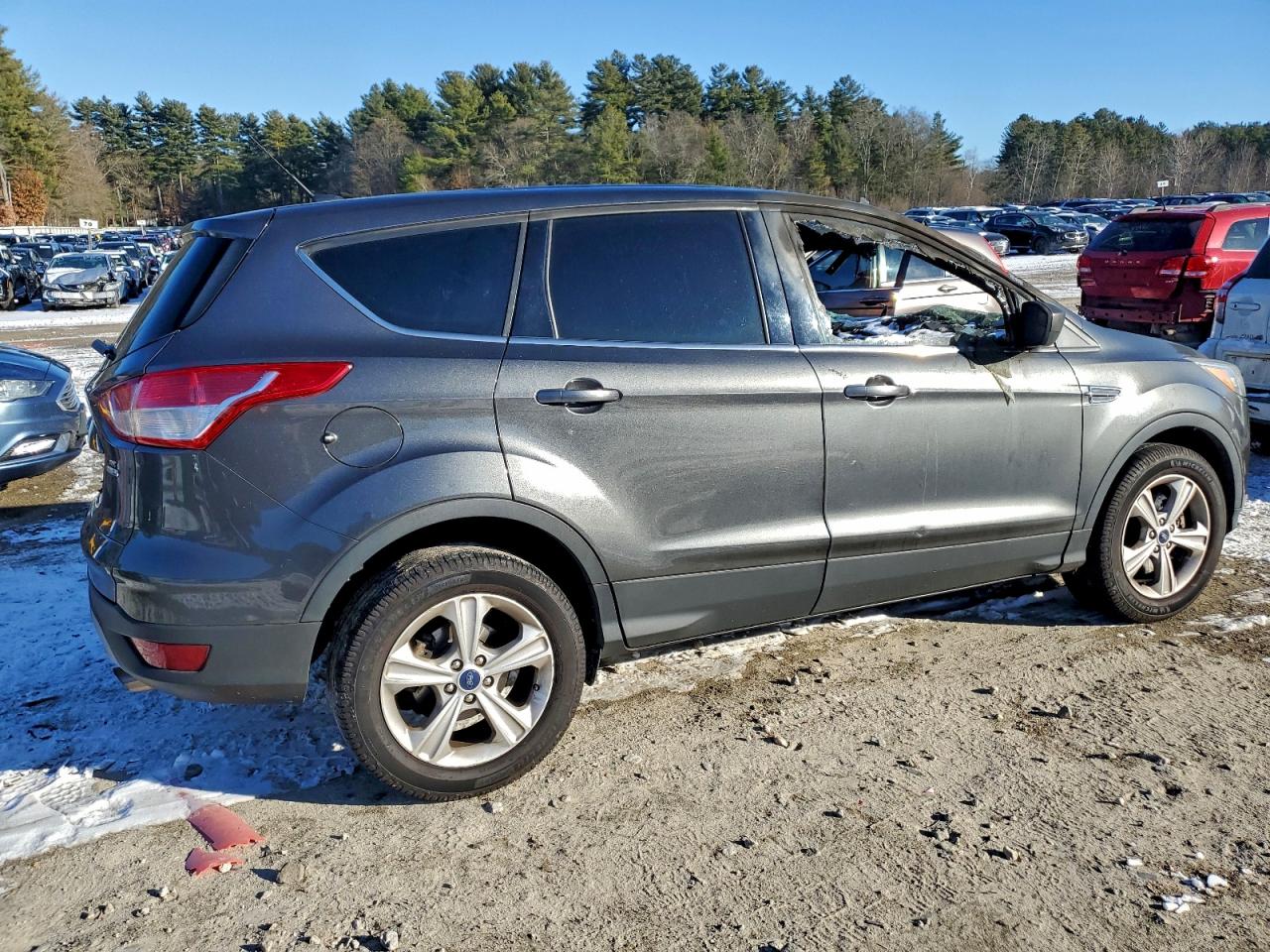 Ford Escape Se Image 4