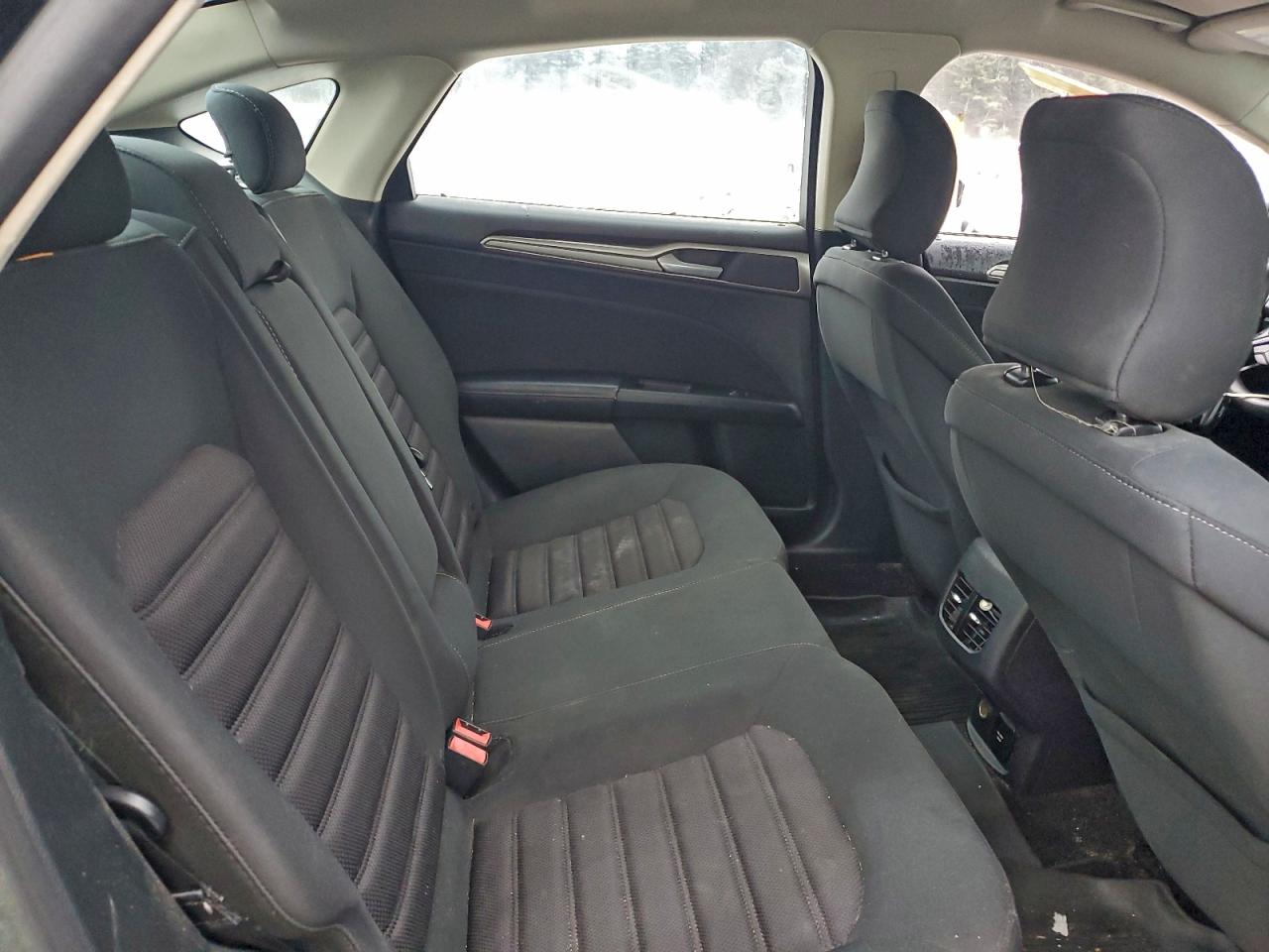 Ford Fusion Se Hybrid Image 9