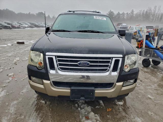 Ford Explorer Eddie Bauer Image 4
