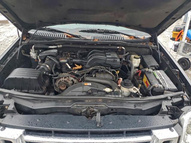 Ford Explorer Eddie Bauer Image 11