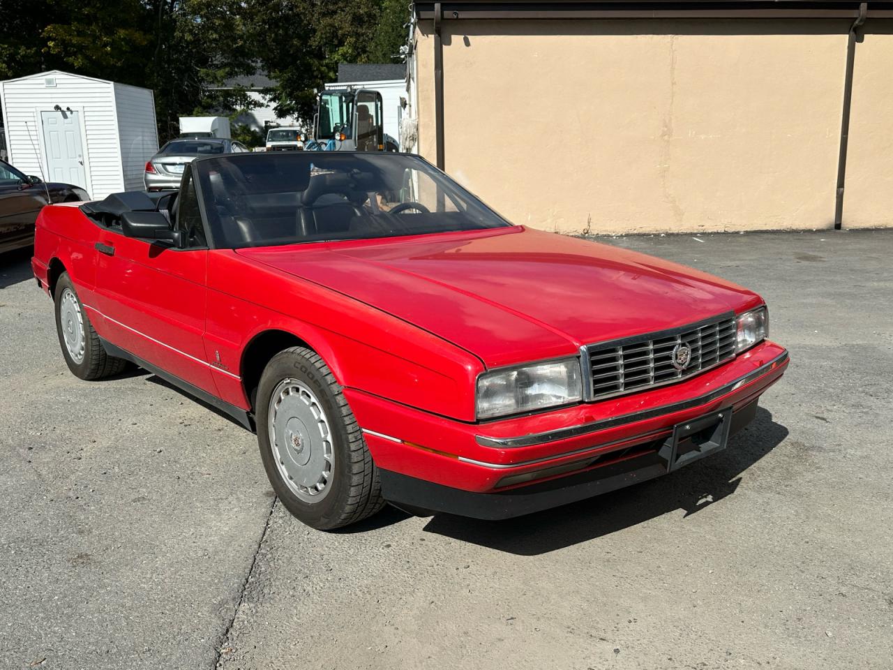 Cadillac Allante Image 1