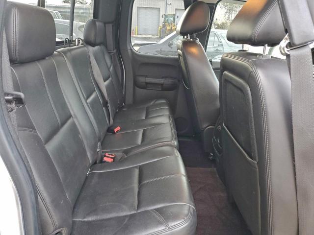 Chevrolet Silverado K1500 Ltz Image 12