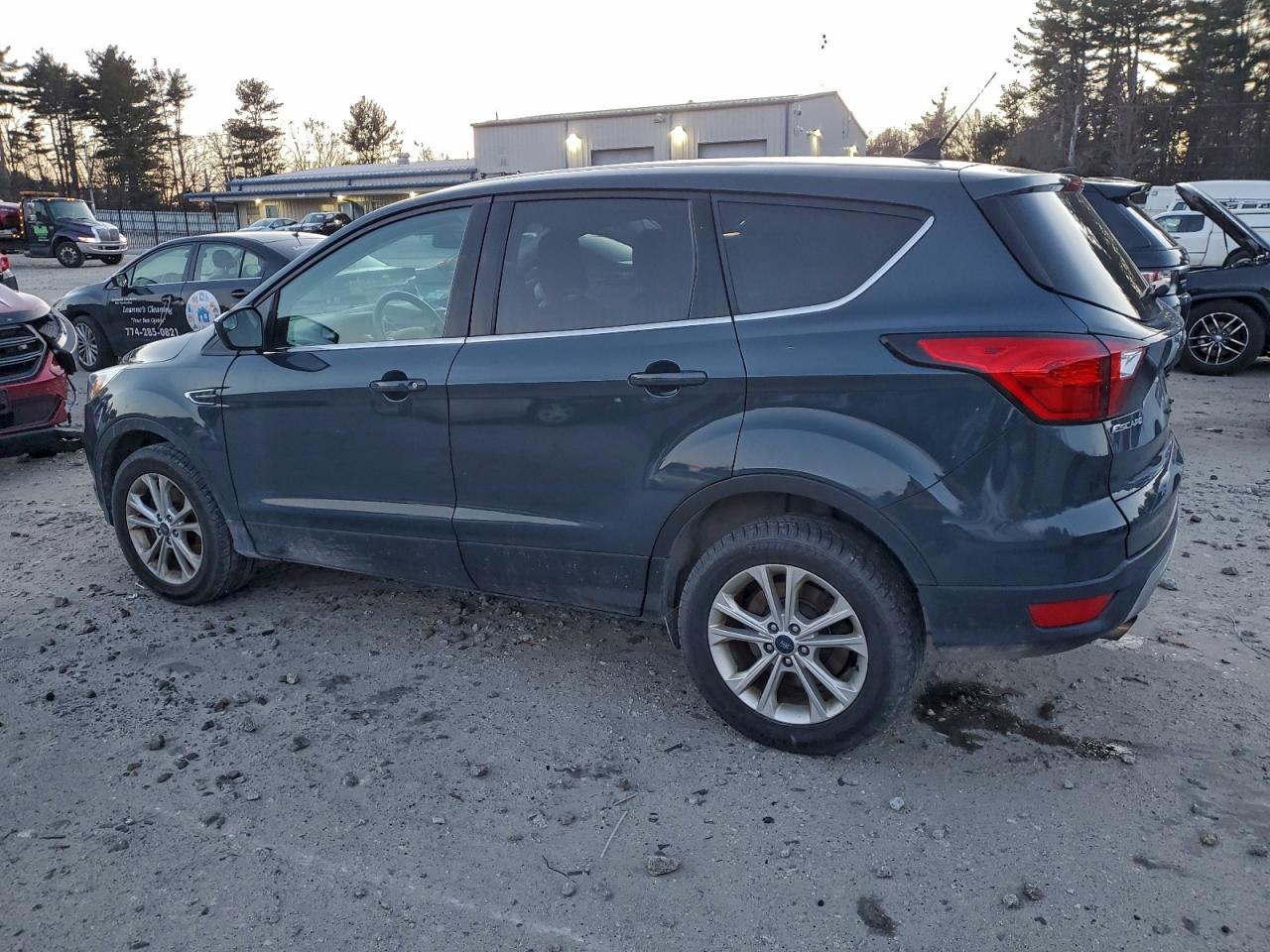 Ford Escape Se Image 2