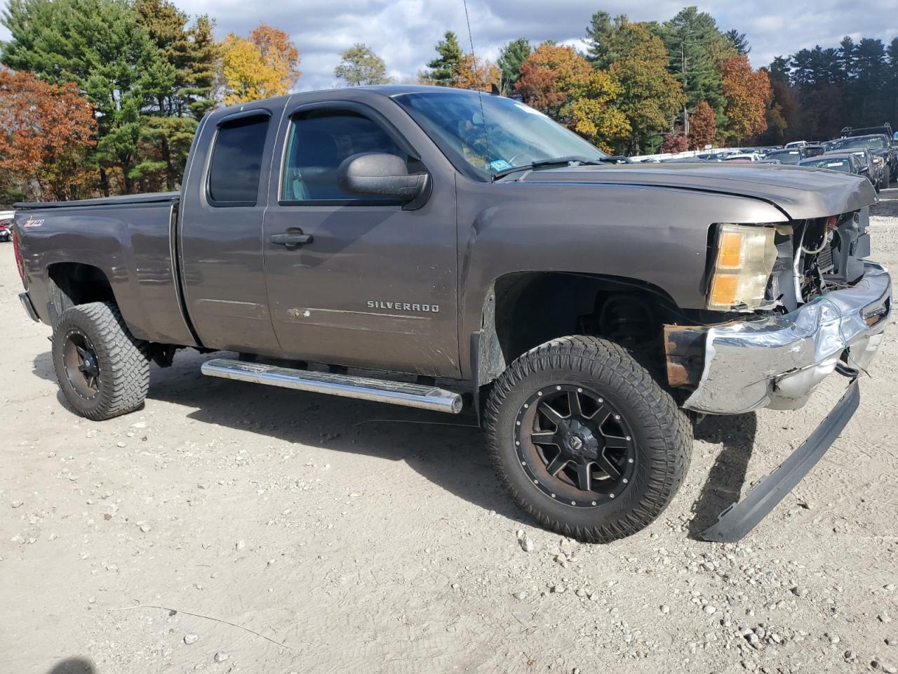 Chevrolet Silverado K1500 Lt Image 6