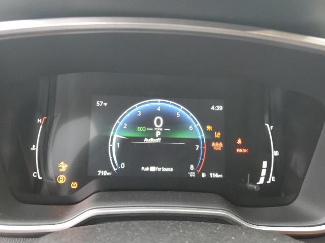 Toyota Corolla Xse Image 8