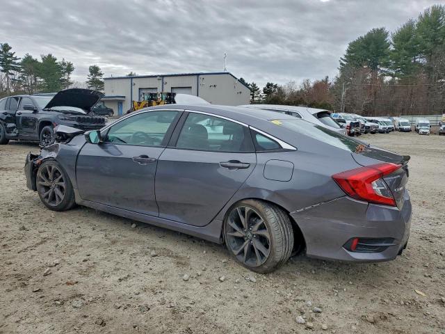 Honda Civic Sport Image 2