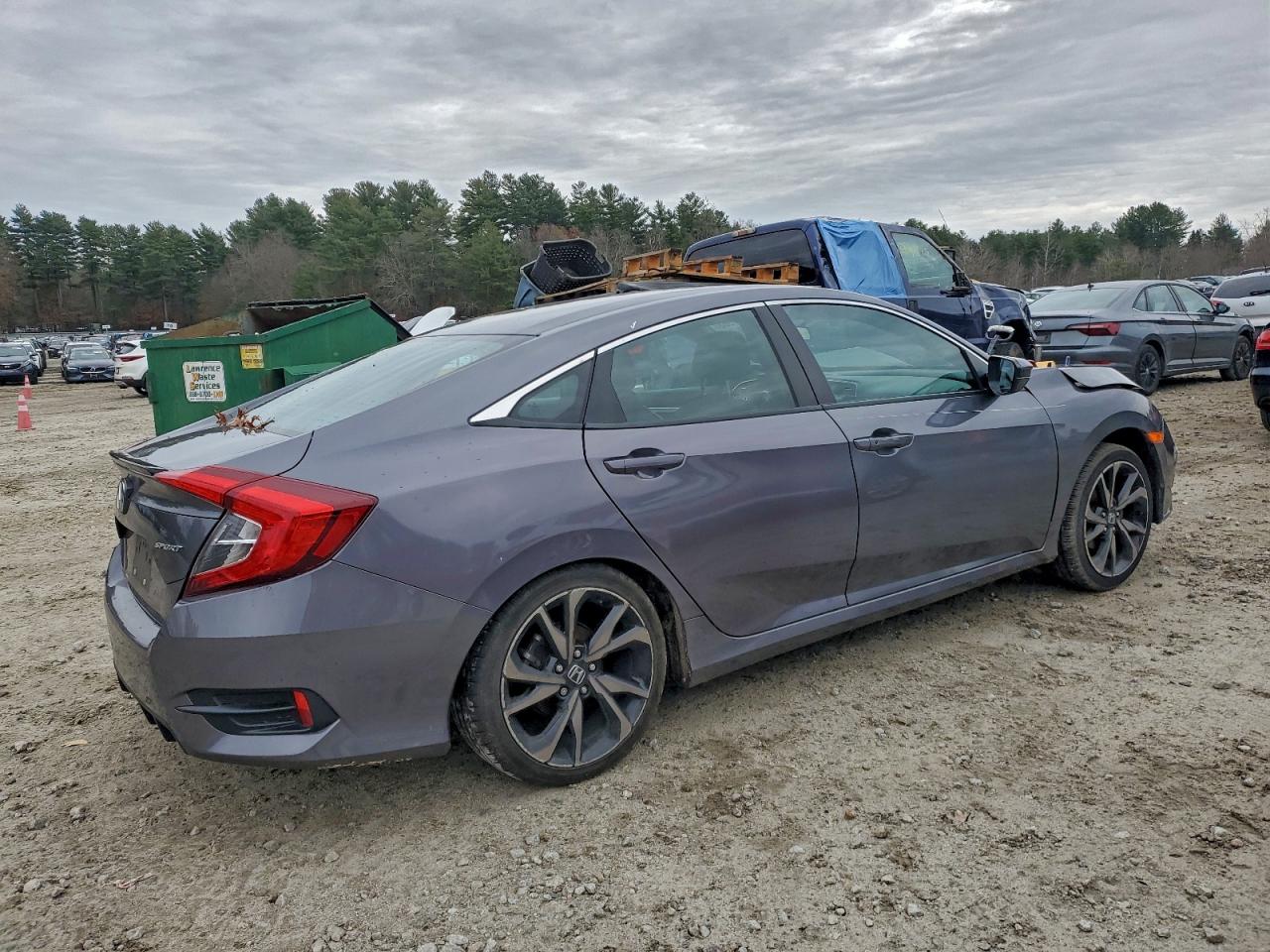 Honda Civic Sport Image 3