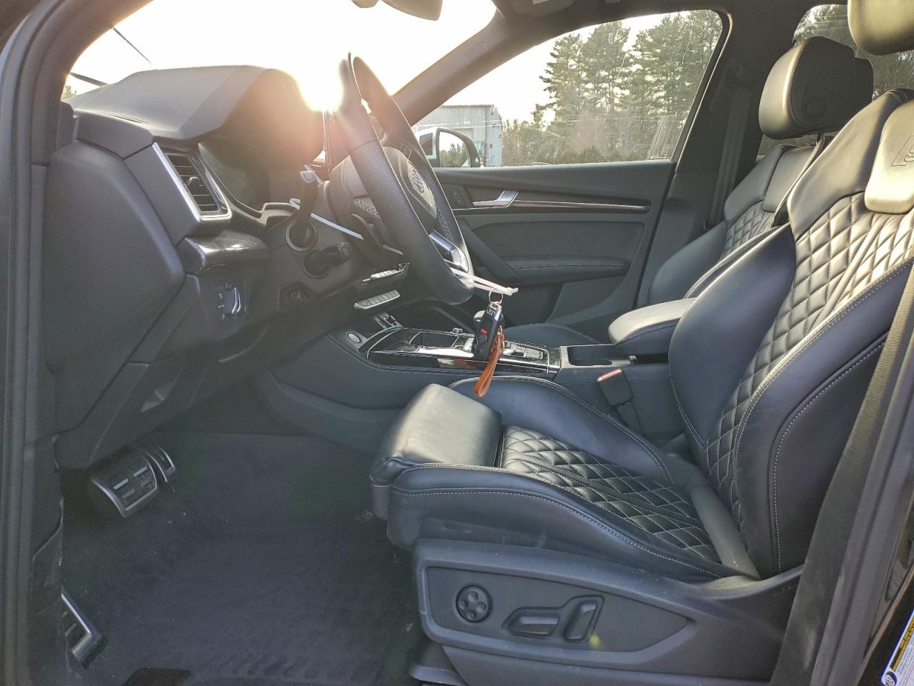 Audi Sq Premium Plus Image 10