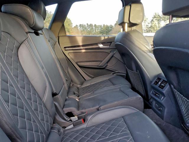 Audi Sq Premium Plus Image 13