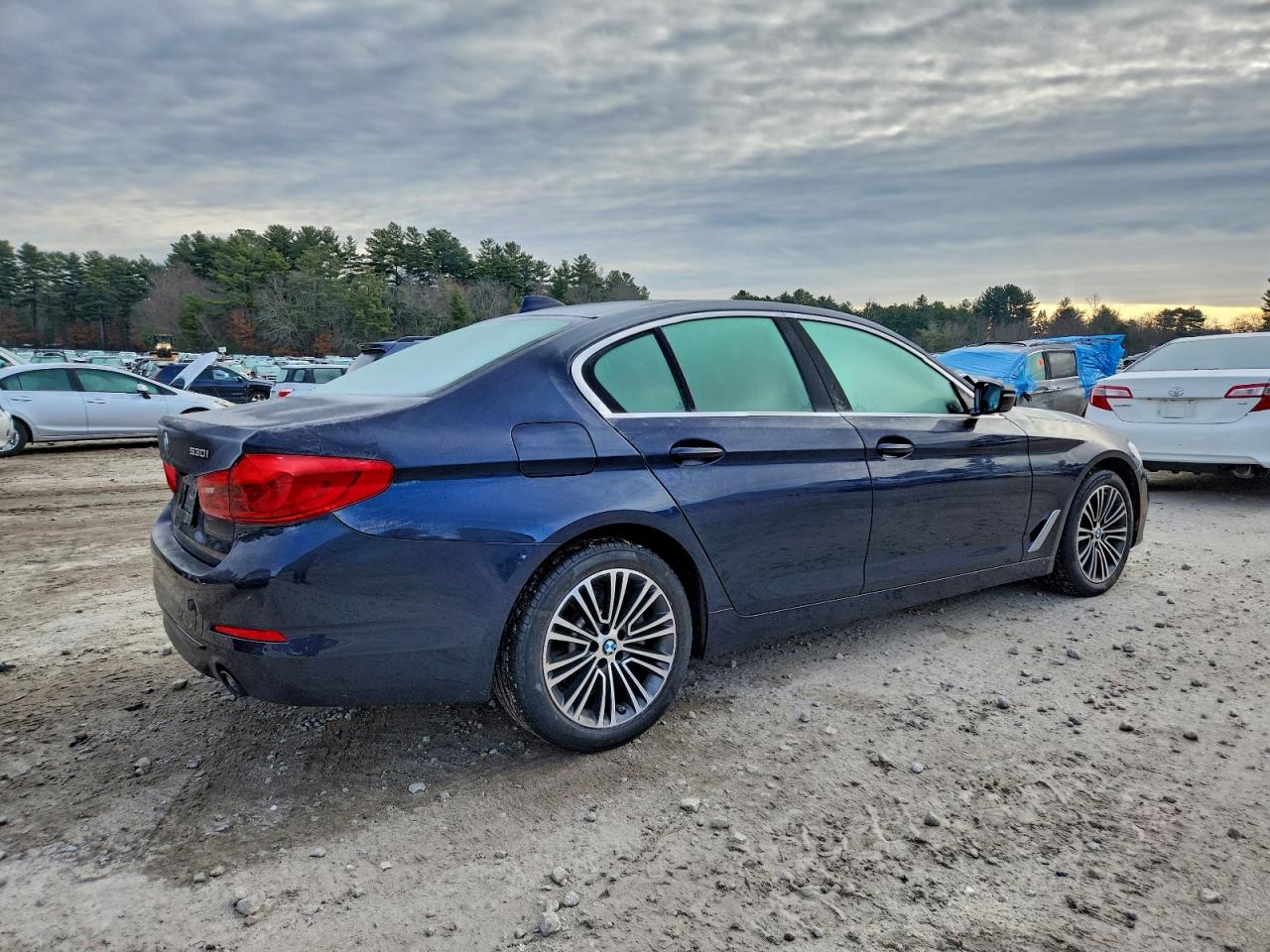 BMW 5 Series Xi Image 8