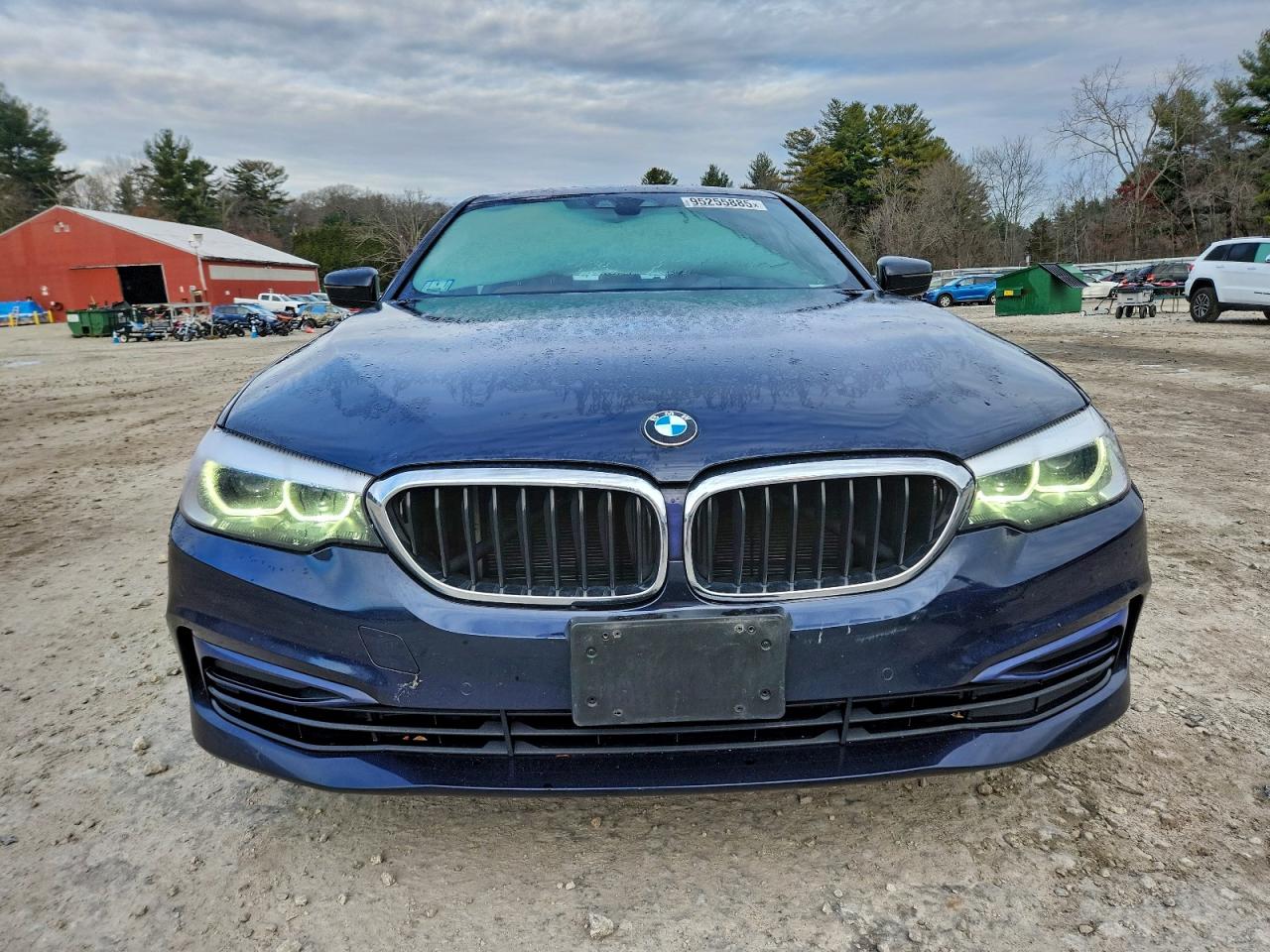 BMW 5 Series Xi Image 11