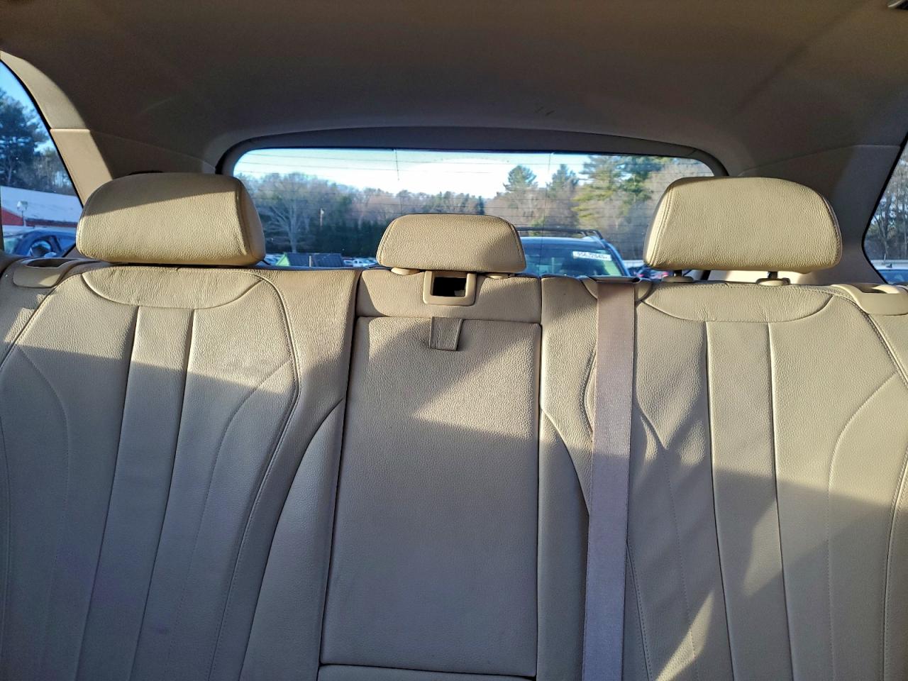 BMW X Series Xdrive35i Image 9