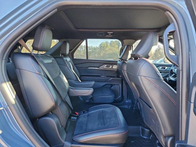 Ford Explorer St Image 6