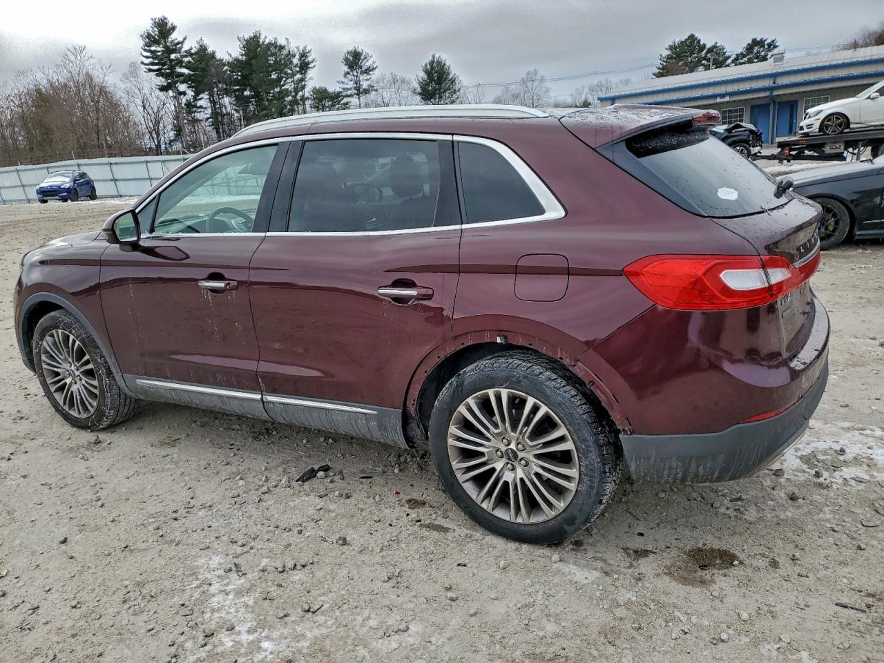 Lincoln MKX Reserve Image 2