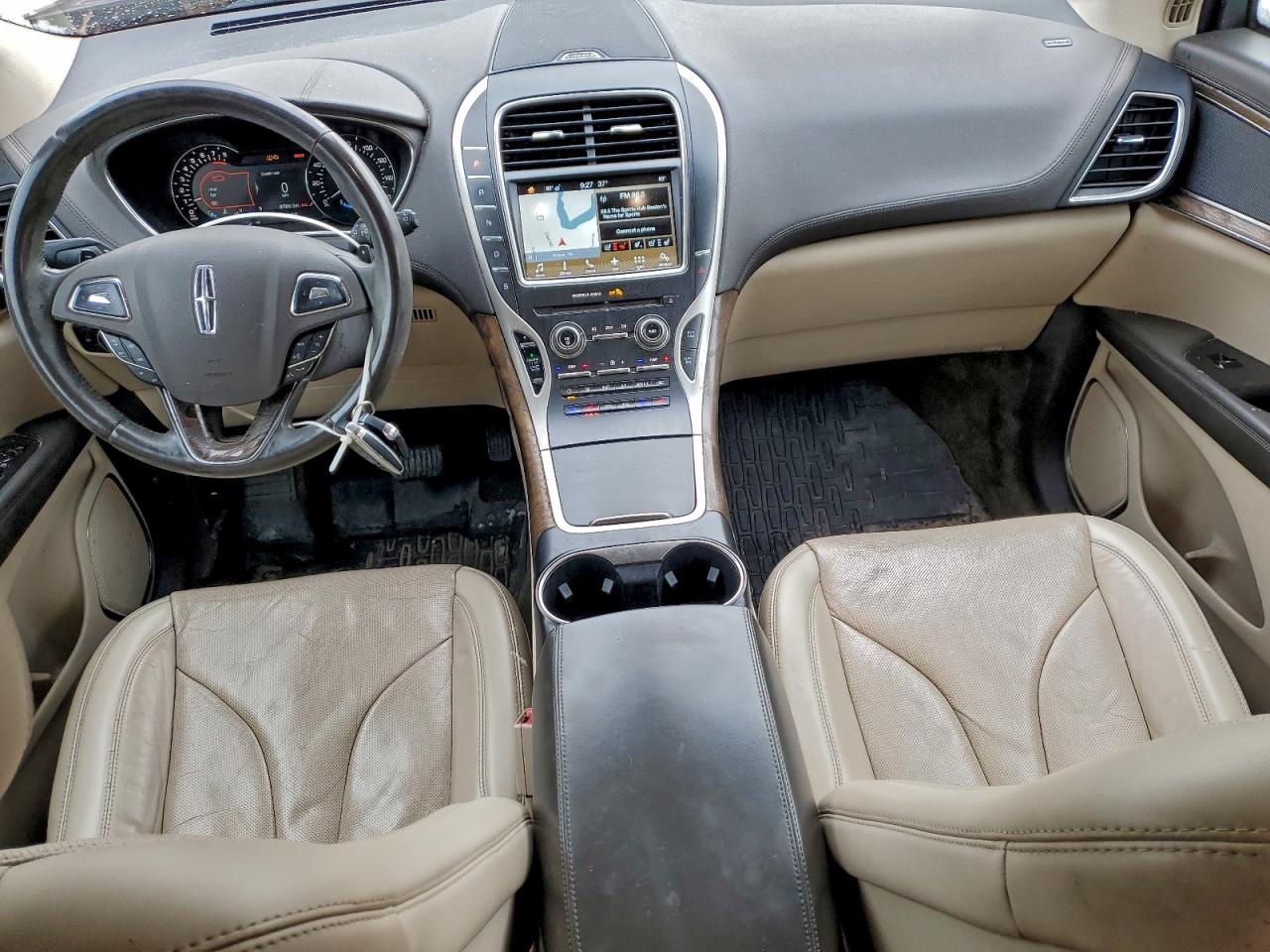 Lincoln MKX Reserve Image 12