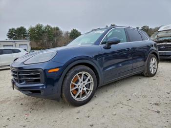  Salvage Porsche Cayenne