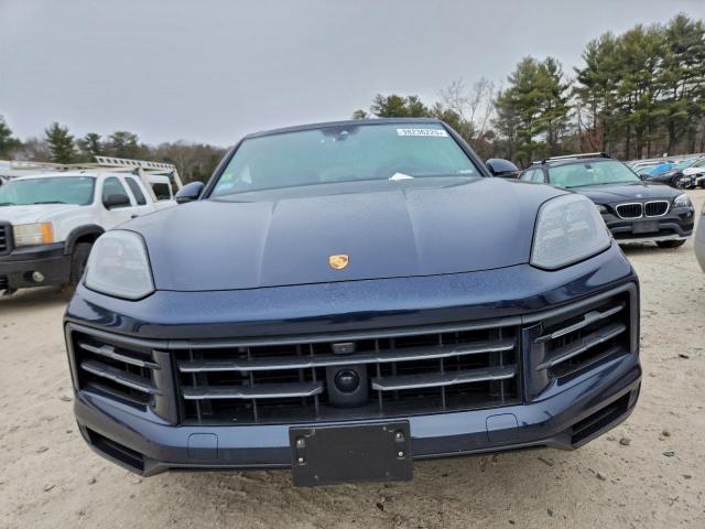 Porsche Cayenne Image 13