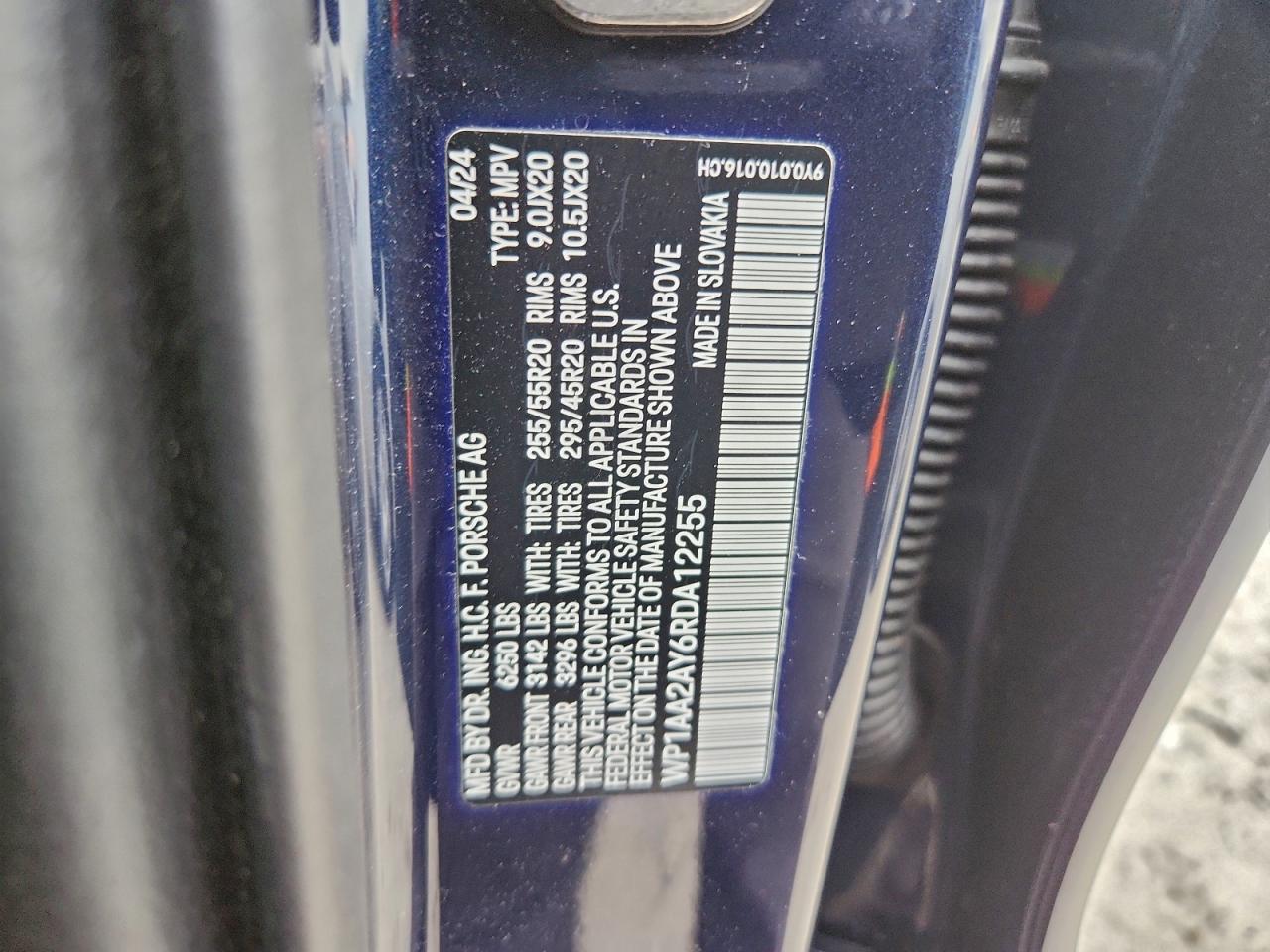 Porsche Cayenne Image 7