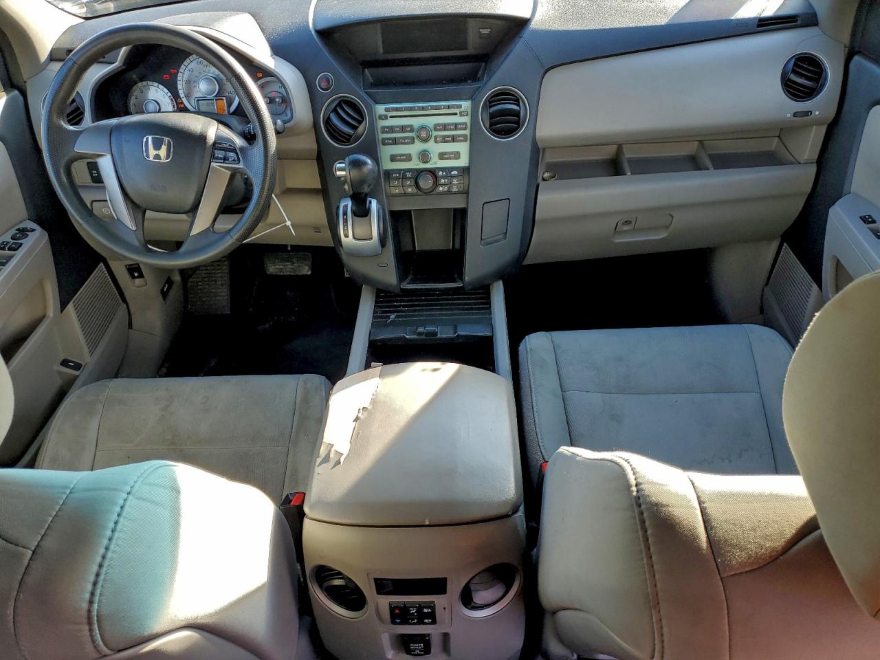 Honda Pilot Lx Image 8