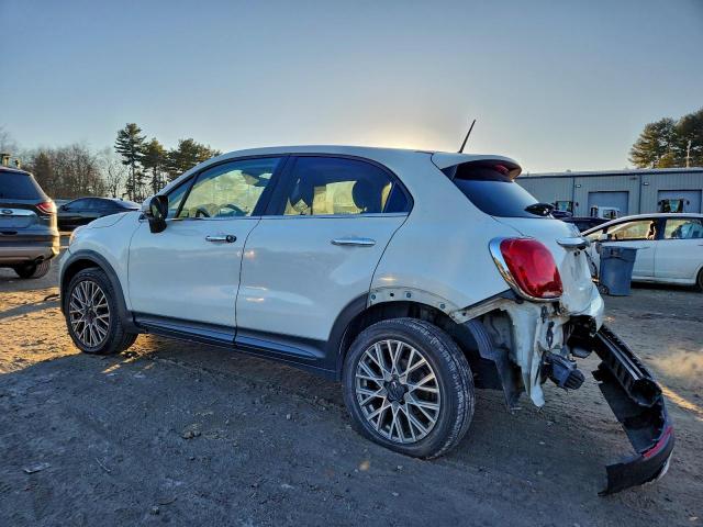 FIAT 500 Lounge Image 2