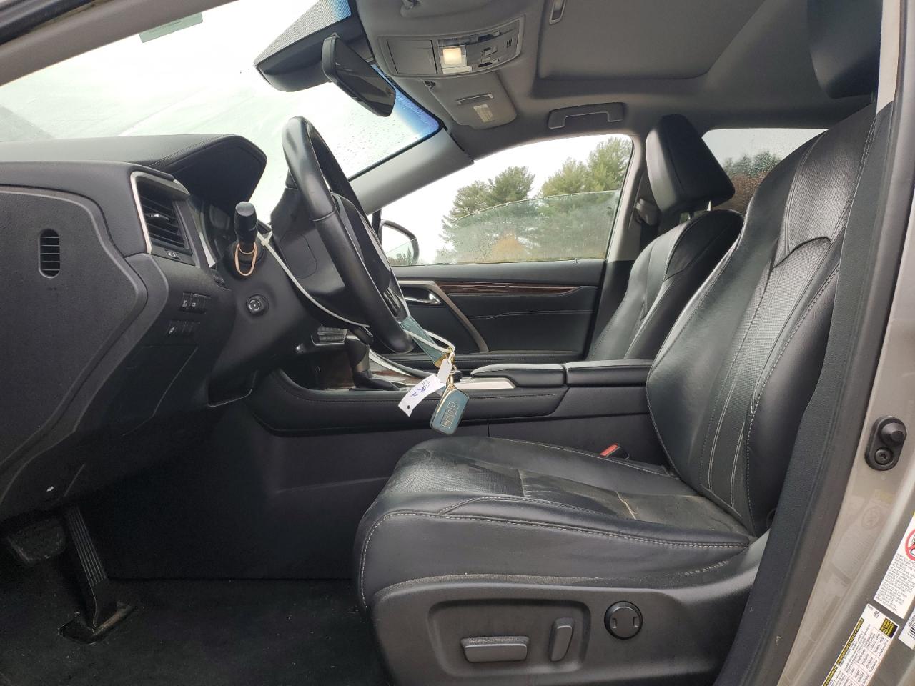 Lexus RX 350 Base Image 8