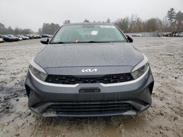 Kia Forte Fe Image 2