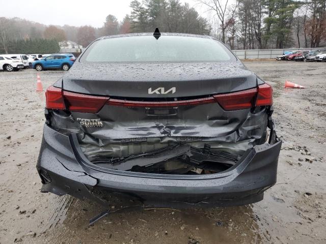 Kia Forte Fe Image 3