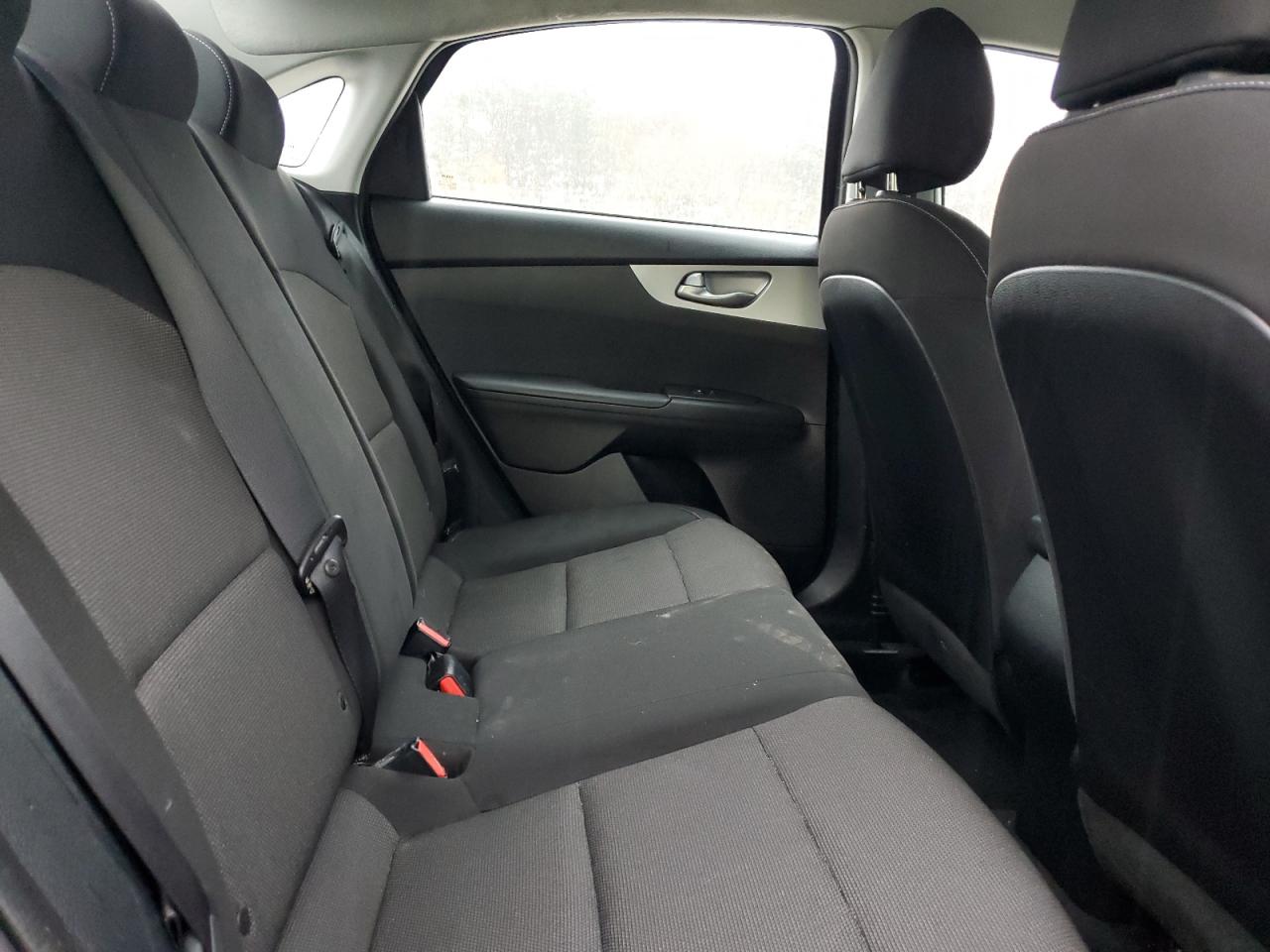 Kia Forte Fe Image 6