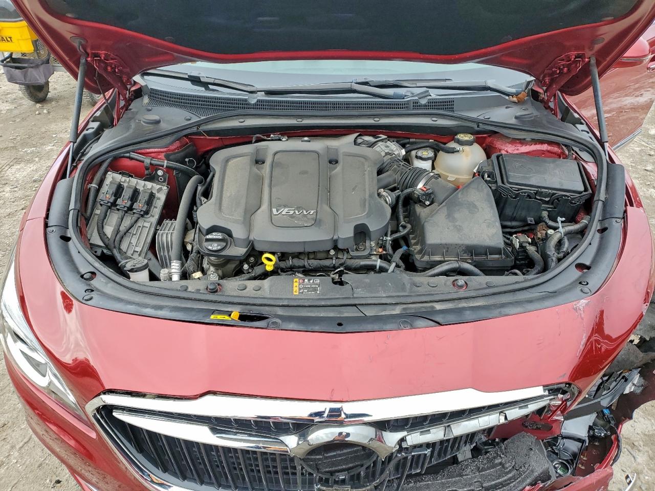 Buick LaCrosse Preferred Image 2