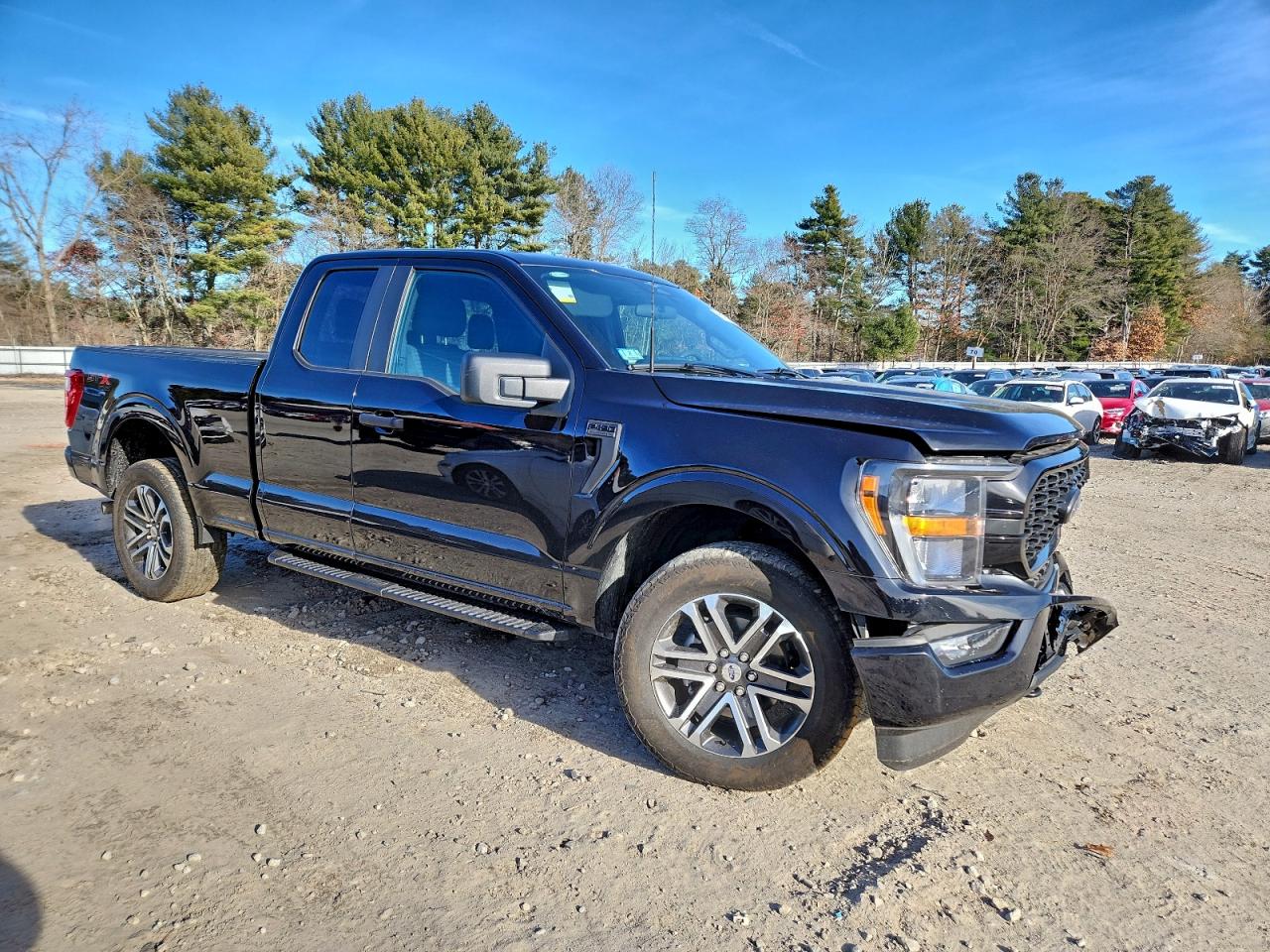 Ford F-150 Super Cab Image 2