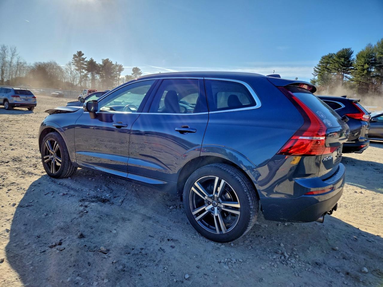 Volvo XC60 T5 Momentum Image 12