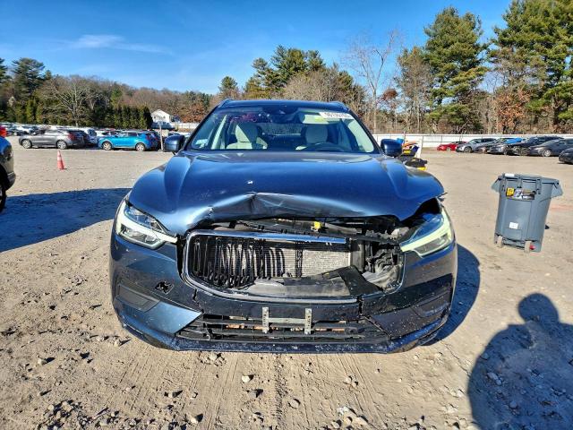 Volvo XC60 T5 Momentum Image 10