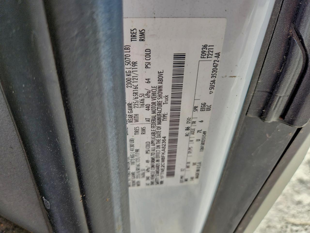 Ford Transit T-150 Image 12