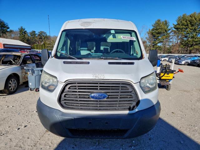 Ford Transit T-150 Image 9