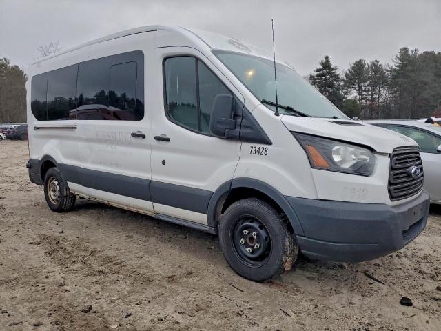 Ford Transit T-150 Image 3