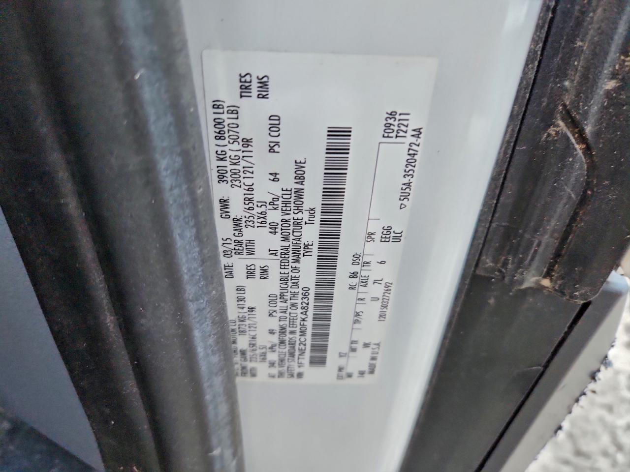 Ford Transit T-150 Image 8