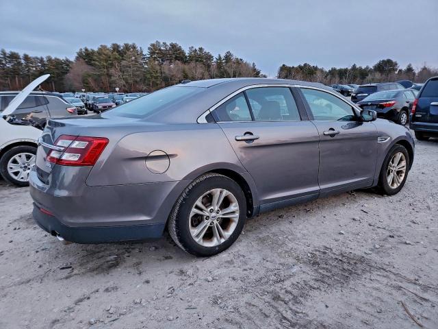 Ford Taurus Sel Image 9