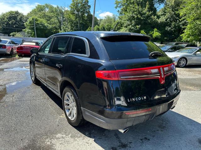 Lincoln MKT Image 2