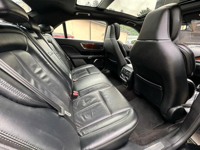 Lincoln Continental Reserve Image 2