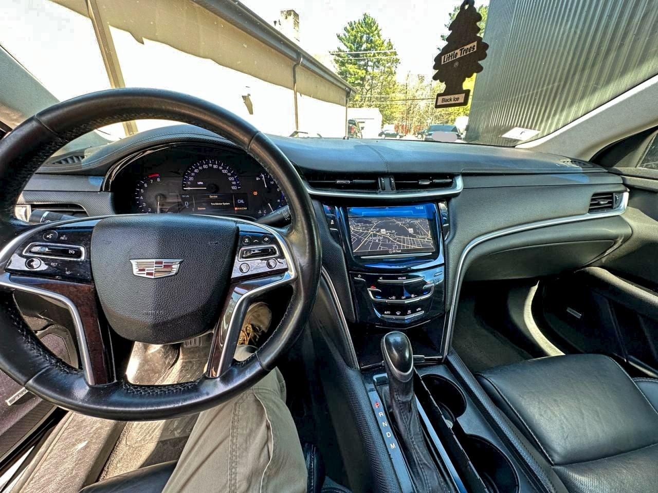 Cadillac XTS Image 7