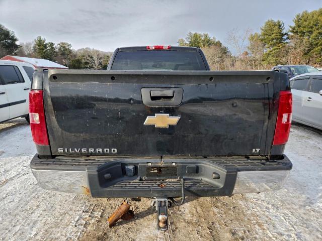 Chevrolet Silverado K1500 Image 11