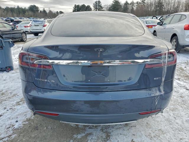 Tesla Model S 85d Image 3