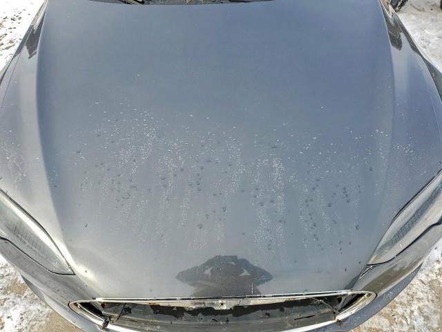 Tesla Model S 85d Image 12