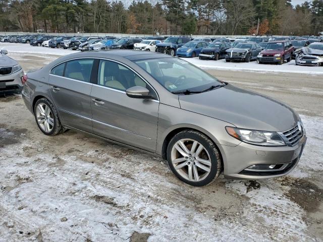 Volkswagen CC Luxury Image 10