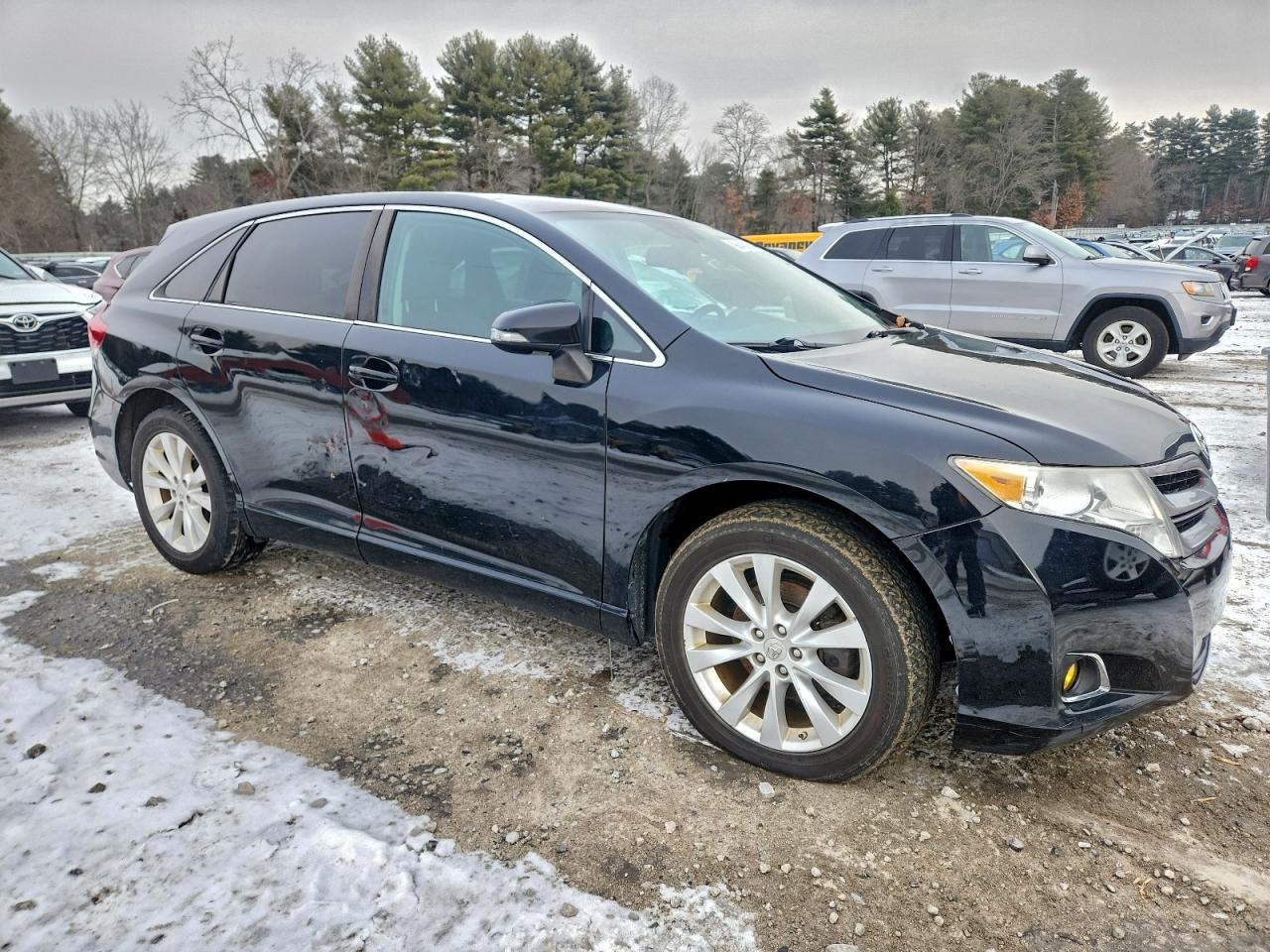Toyota Venza Le Image 2