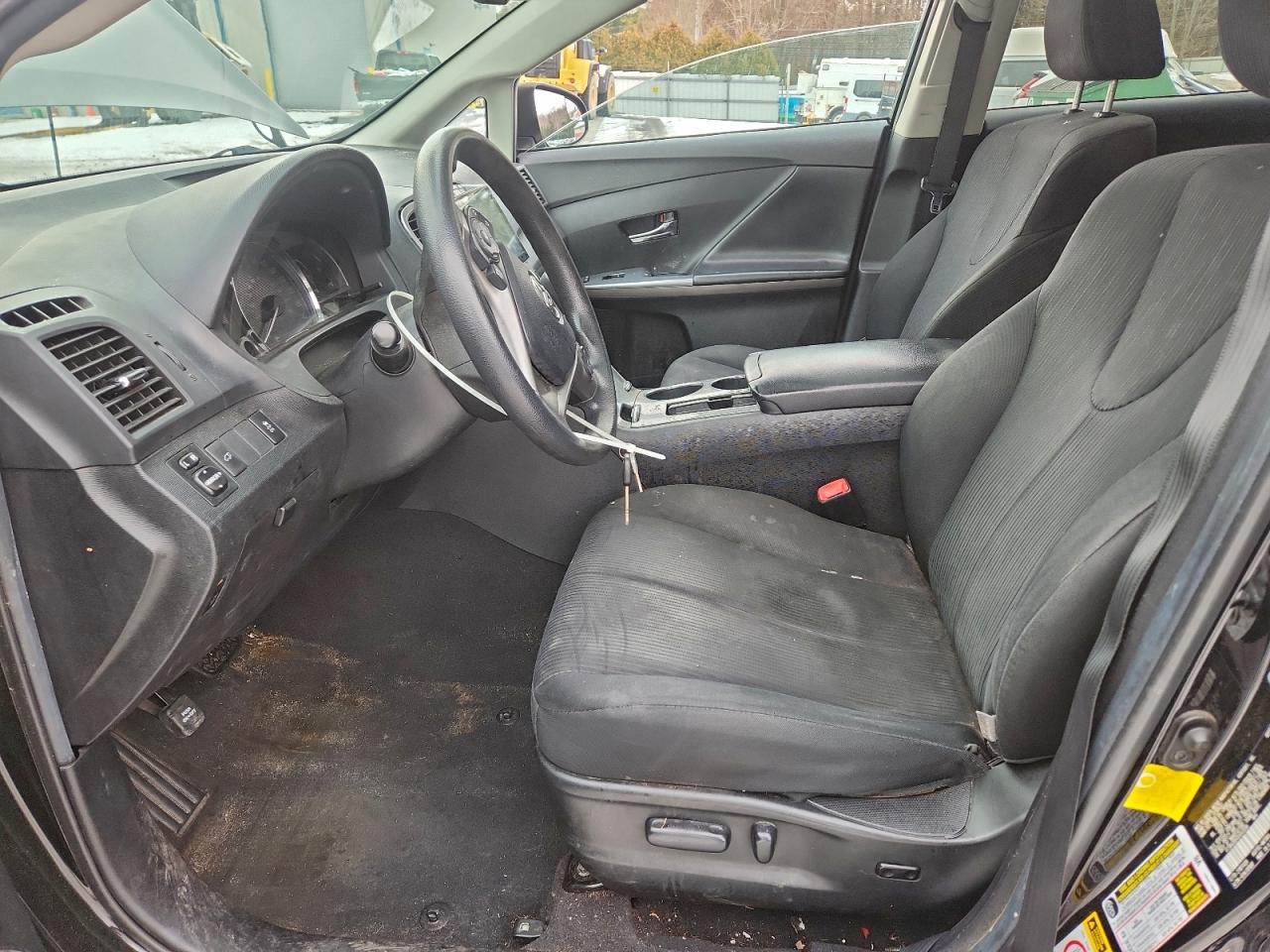 Toyota Venza Le Image 3