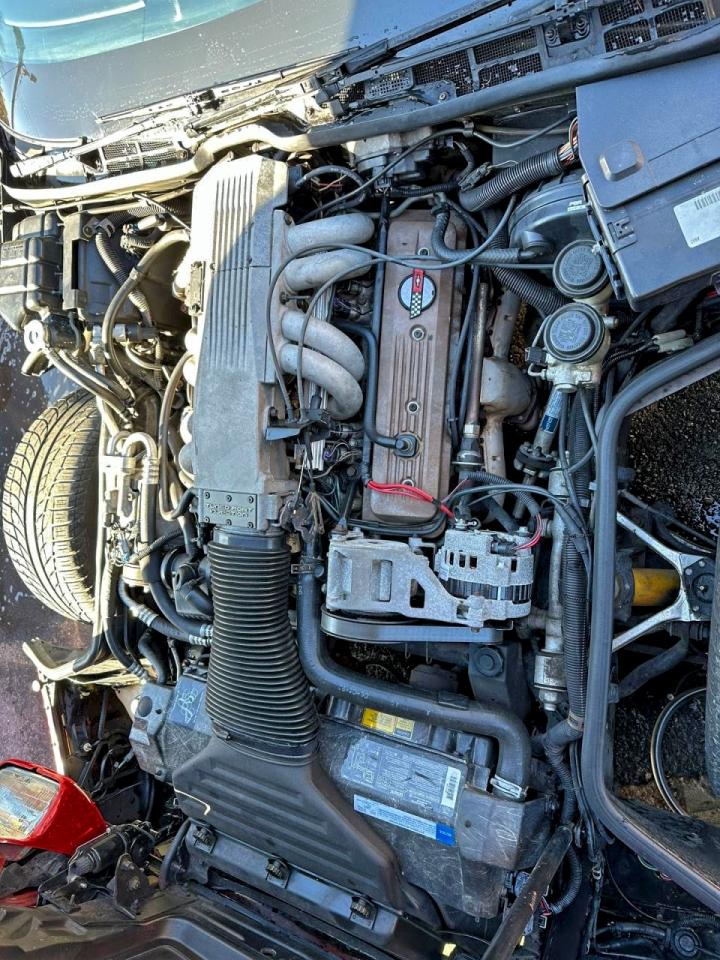 Chevrolet Corvette Image 2