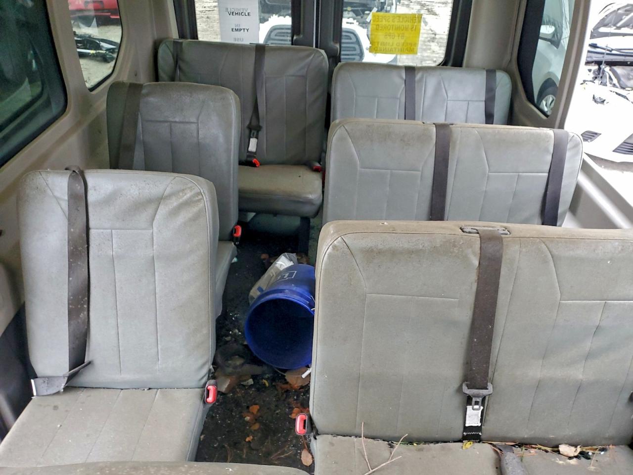 Ford Transit T-150 Image 8