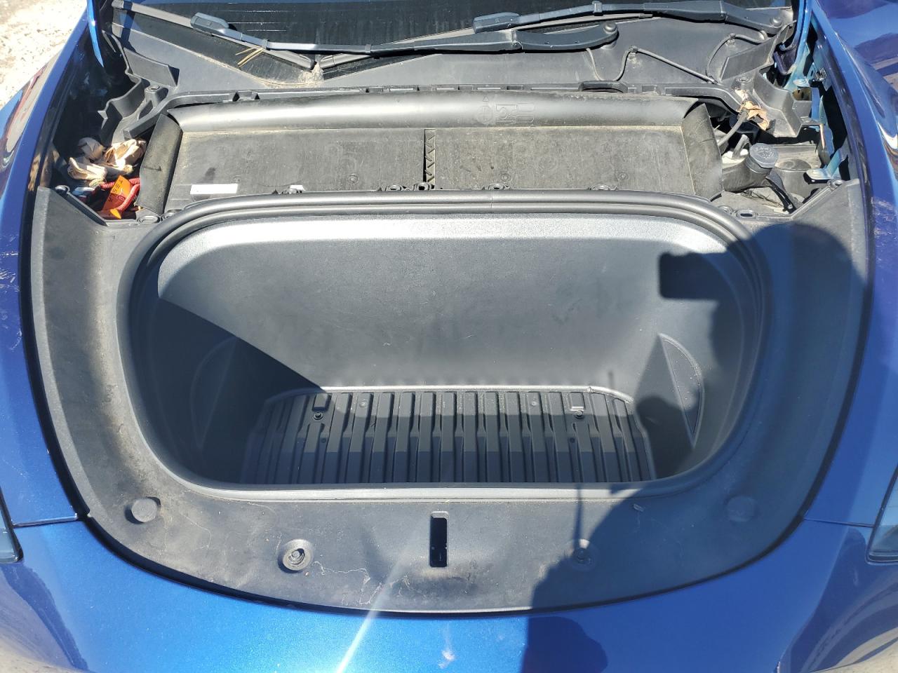 Tesla Model Y Image 12